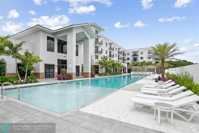 Building Photo - 5451 N University Dr Rental