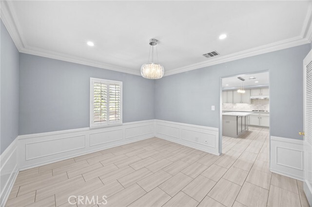 Photo - 2465 Sherwood Rd