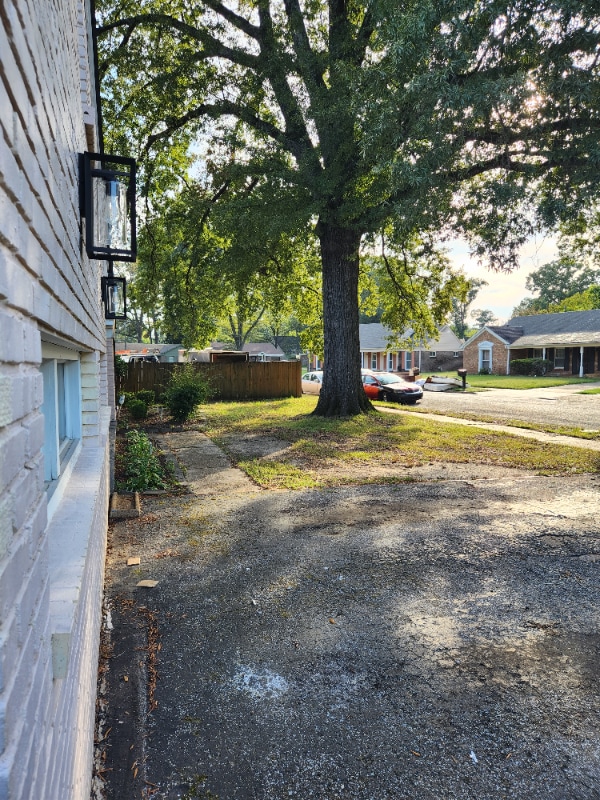 Photo - 3120 Darrow St