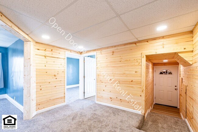 Photo - 1703 Sprott St Unit 1703 Sprott St  2