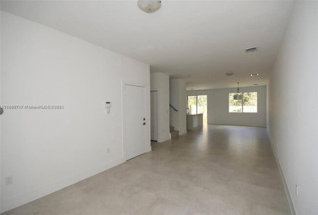 Photo - 10259 NW 72nd Terrace