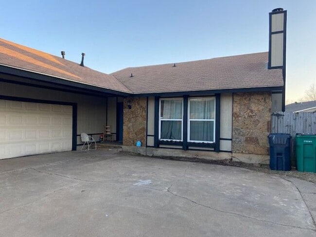 Photo - 5408 Embers Dr Unit 1