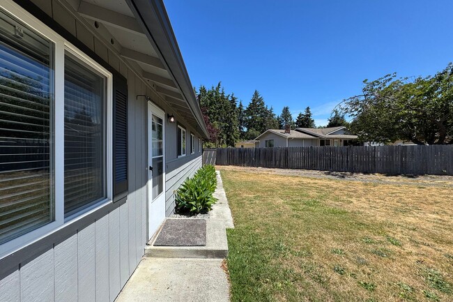 Photo - Spacious Rambler for Lease
