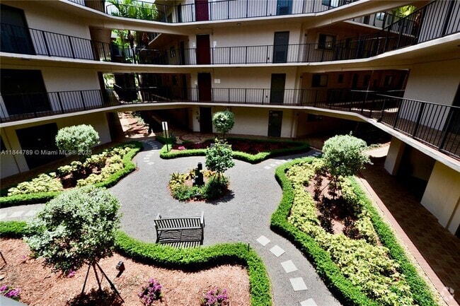 Building Photo - 8520 SW 133rd Avenue Rd Unit 203 Rental