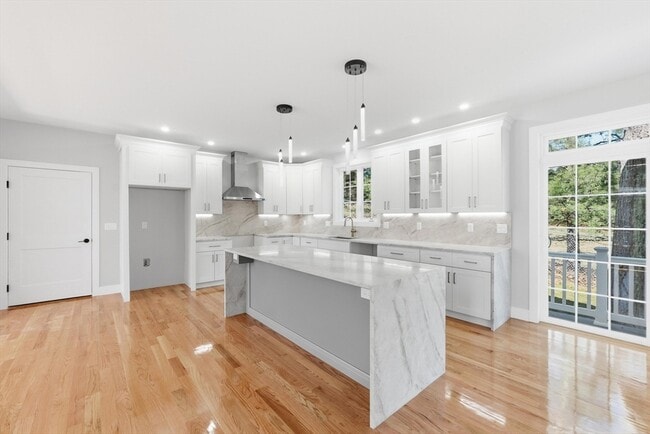 Photo - 4 Barrows Rd