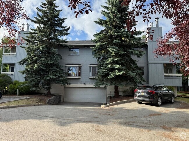 Building Photo - 4240 Folker St Rental