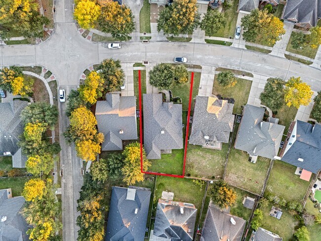 Photo - 5123 Shadow Breeze Ln