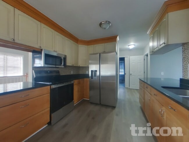 Photo - 1614 Thomas Rd