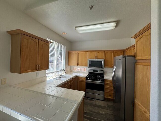 Photo - 3 Bed , 2 Bath in Wingfield Springs!