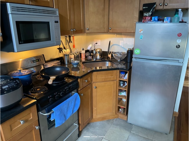 Photo - 12 Stoneholm St