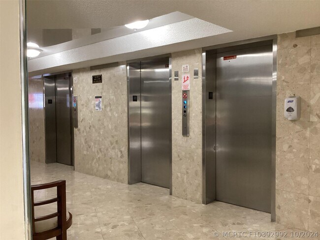 Photo - 100 Golden Isles Dr Unit 4-414