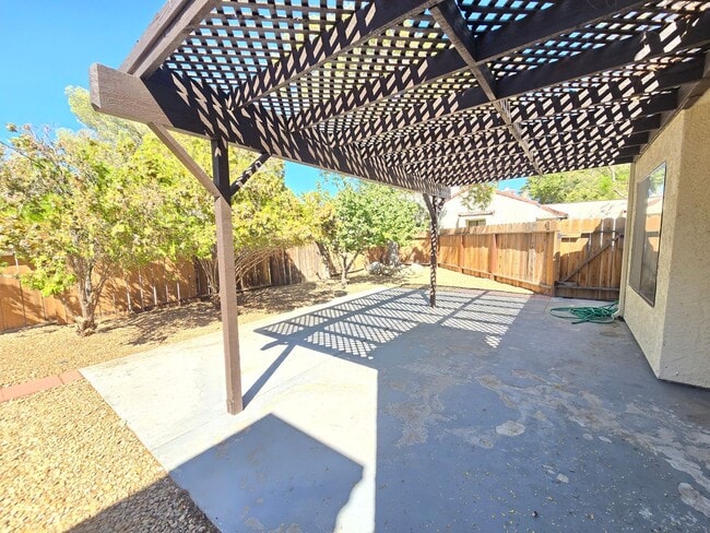 Photo - 320 Carmel Cir