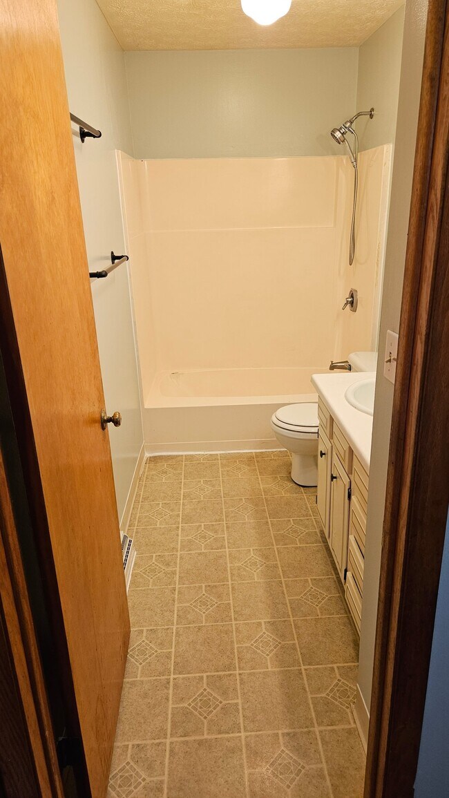 Photo - 4852 Alexander Rd Unidad 4852 Alexander Road