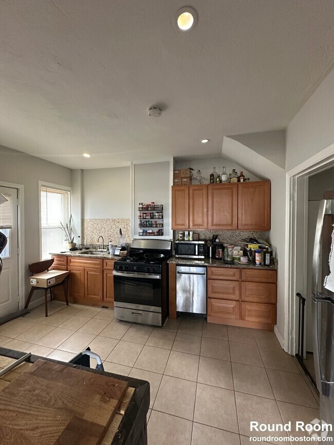 Building Photo - 212 California St Unit 1 Rental