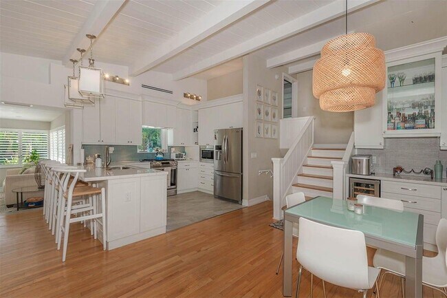 Photo - 1936 Harbour Inlet Dr