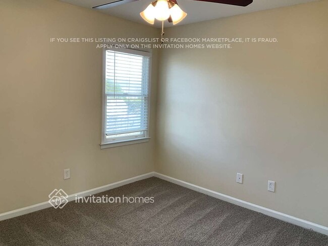 Photo - 938 Leeds Castle Way