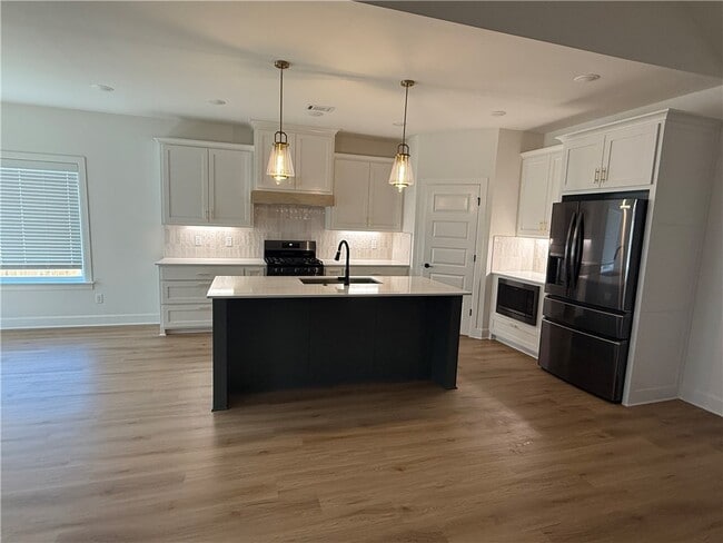 Photo - 6807 SW High Meadow Blvd