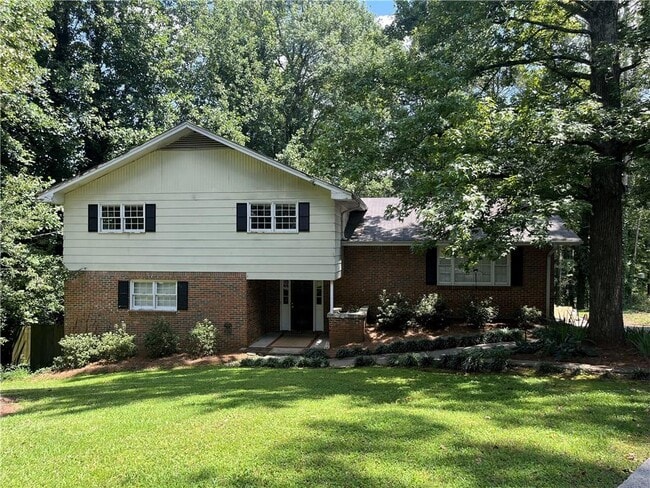 Building Photo - 2745 Cardinal Lake Cir NW