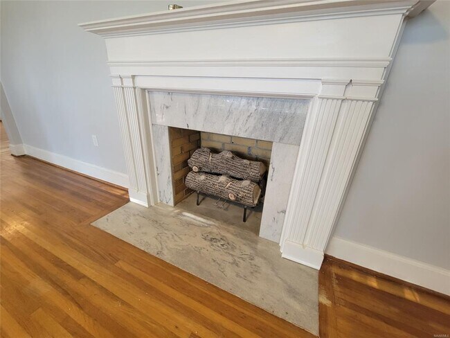 123 Brantwood Dr