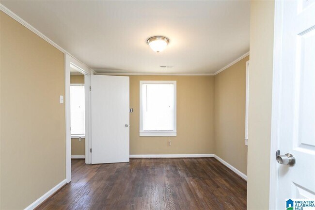 115 Vail Ave