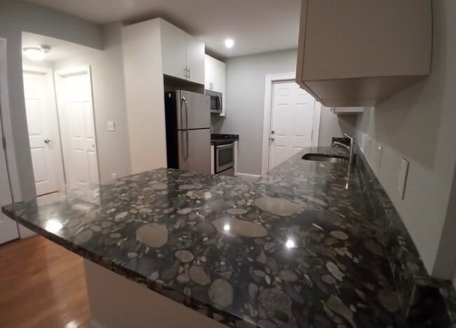 Photo - 50 Linden St Unit 2