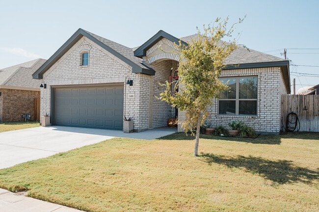 Photo - 5401 Constitution Ave