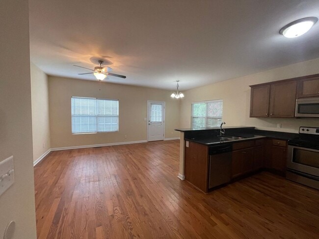 Photo - COTTAGE STYLE 4 BED/4 BATH - AVAILABLE AUG...