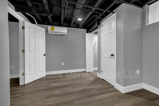 Photo - 339 E 25th St Unit 1