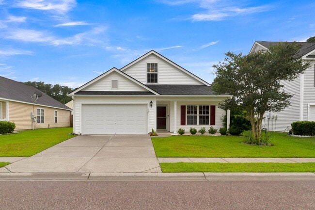 Photo - 5 Bedroom/ 3 Bath home in  lovely Longleaf
