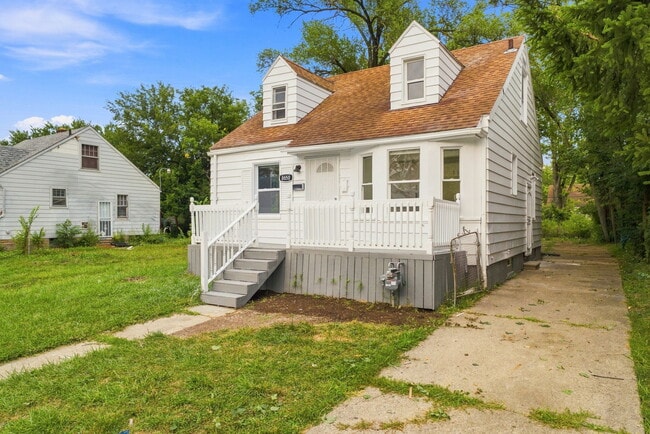 Photo - 8650 Greenview Ave