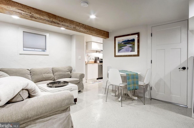 Photo - 2947 Tilden St NW