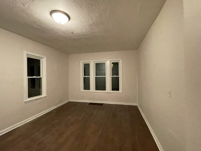 Photo - 6121 12th Ave