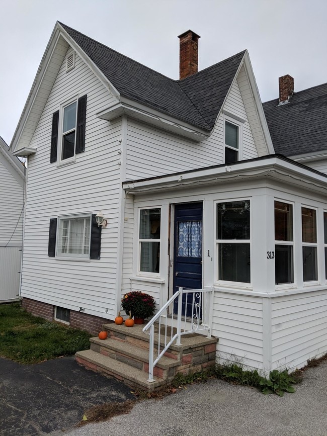 Photo - 313 River Rd Unit 1