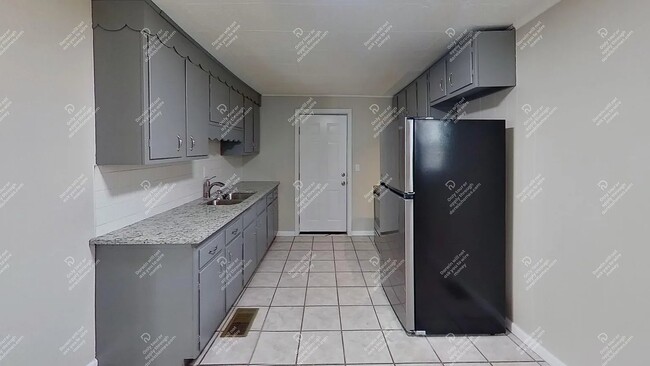 Photo - 4808 NE 47th St