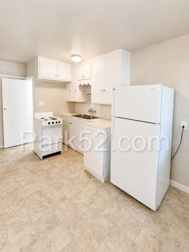 Photo - 766 96th St S Unidad #2