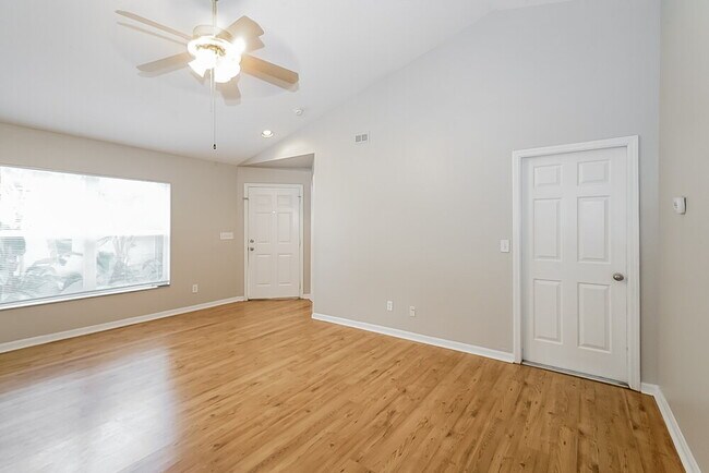 Photo - 7445 Oxford Garden Cir