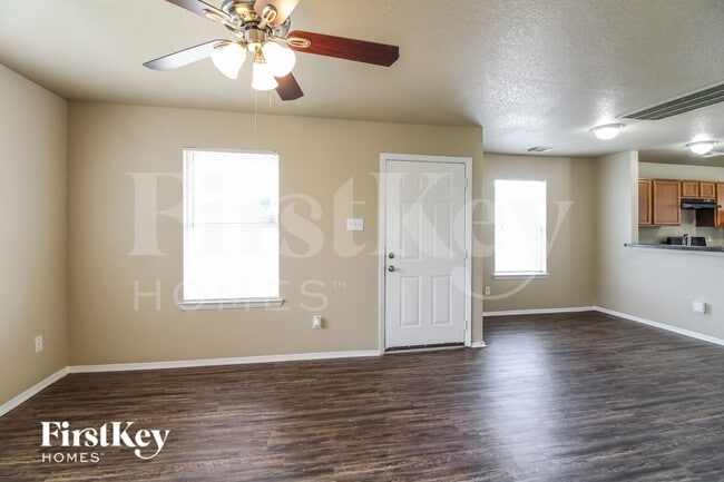 Photo - 1661 Nichole Woods Dr