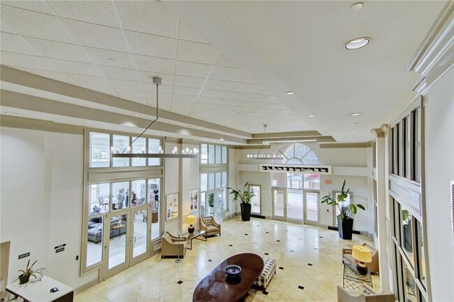3820 Roswell Rd NE Unit 809