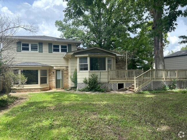 Building Photo - 2109 Villaret Dr SW Rental