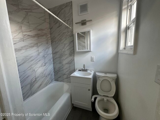 Photo - 306 Wyoming Ave