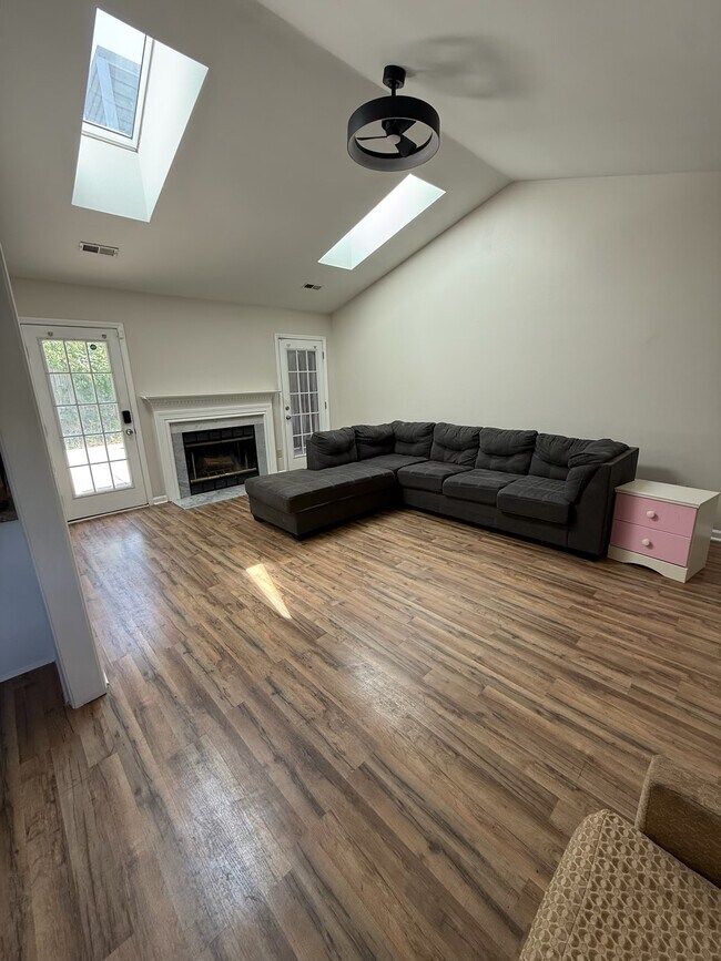 Photo - 3216 Timberwolf Ave