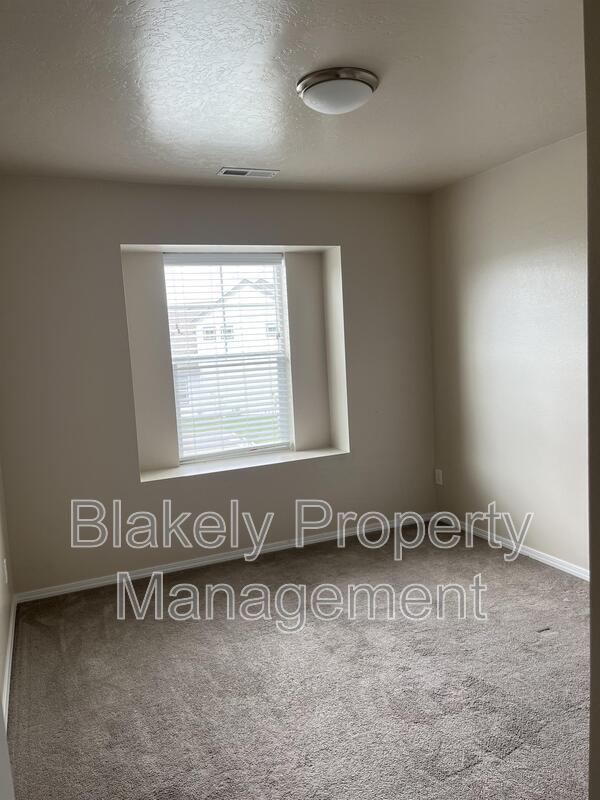 Photo - 13521 Palm Beach Dr