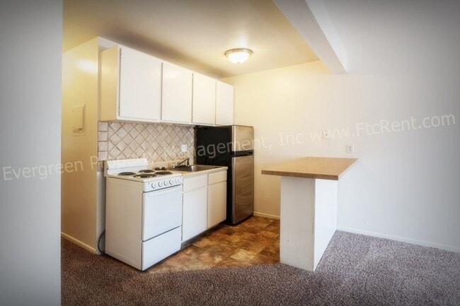 Photo - 2008 W Plum St Unit 1C