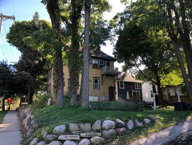 Photo - 1250 E Dayton St Unit 1