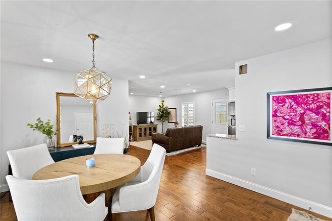 Photo - 5912 S Switzer Ave