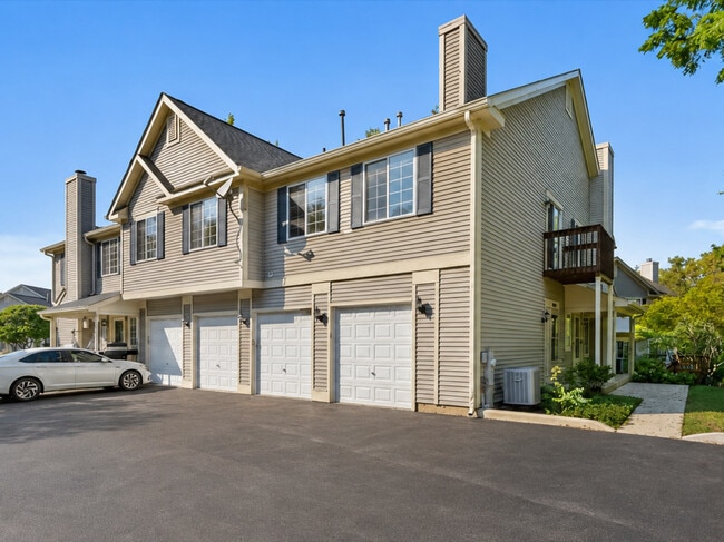 Building Photo - 313 Windsor Ct Unit D