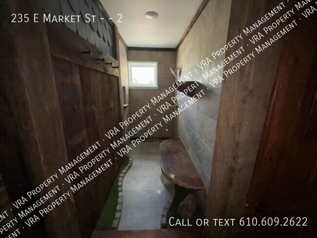 Photo - 235 E Market St Unit 2