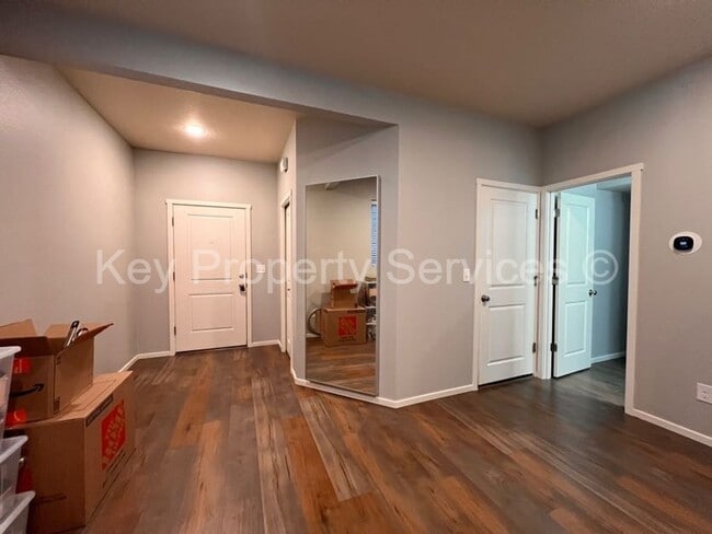 Photo - Stunning Hazel Dell Two-Story with High End Appliances