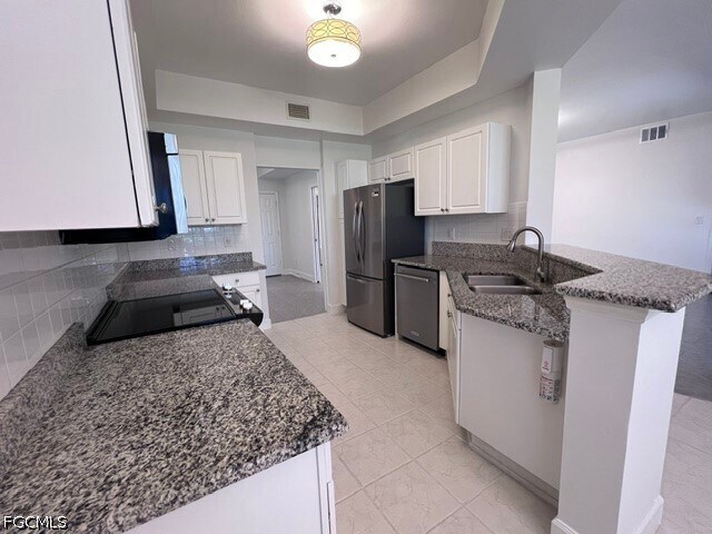 Photo - 15151 Royal Windsor Ln Unit 2202