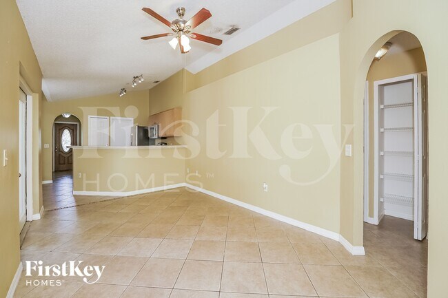 Photo - 730 Outrigger Dr